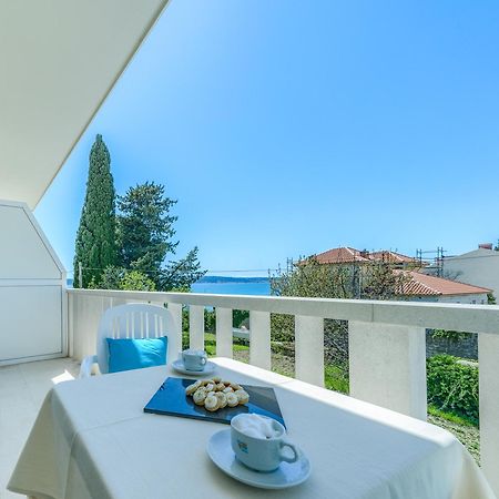 Hotel Riva Kastela With Swimming Pool Екстериор снимка