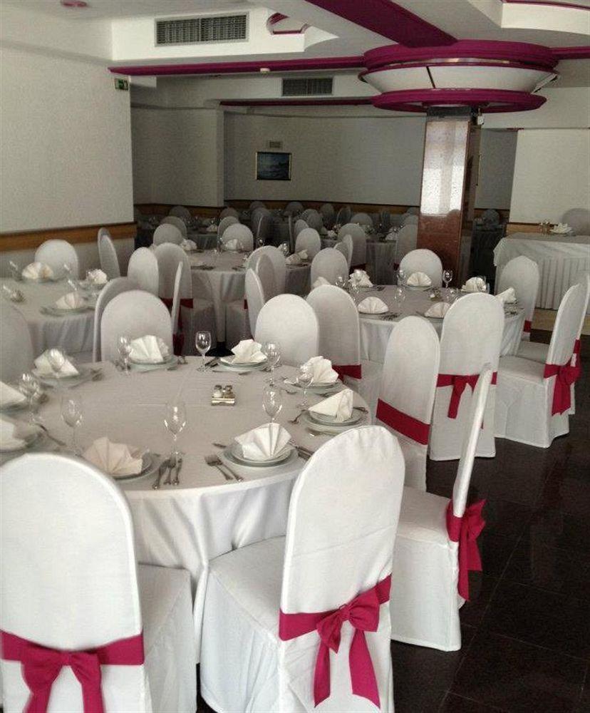 Hotel Riva Kastela With Swimming Pool Екстериор снимка